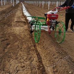 新型农用地膜机  花生大豆覆膜机  汽油自走式地膜覆盖机