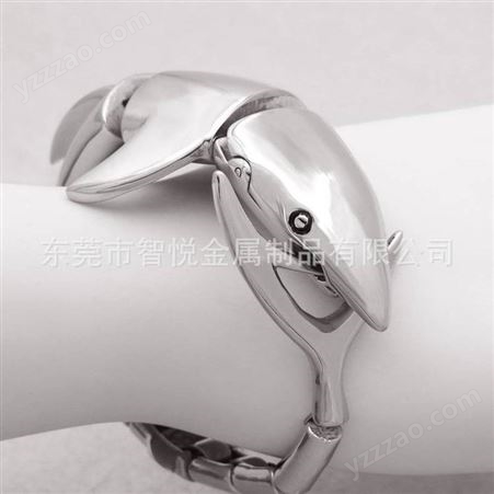 东莞饰品厂来图定制喷蜡倒模不锈钢海豚立体手环镜面抛光钛钢手镯