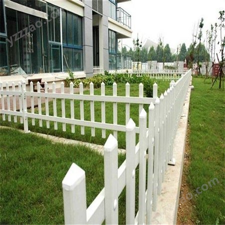 PVC塑钢草坪护栏花园花池围栏庭院户外绿化隔离栏小篱笆
